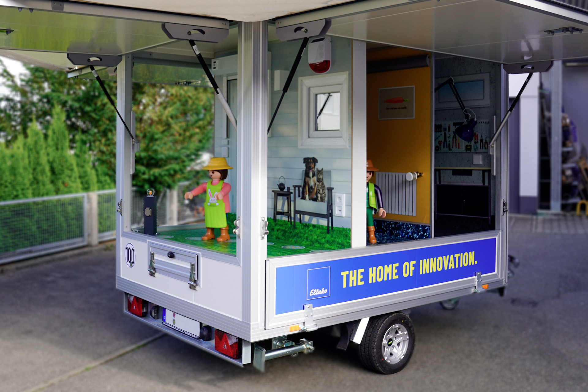 The Home of Innovation sur deux roues – Notre nouvelle remorque d’exposition